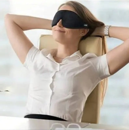 zen moment voor jezelf in totale duisternis